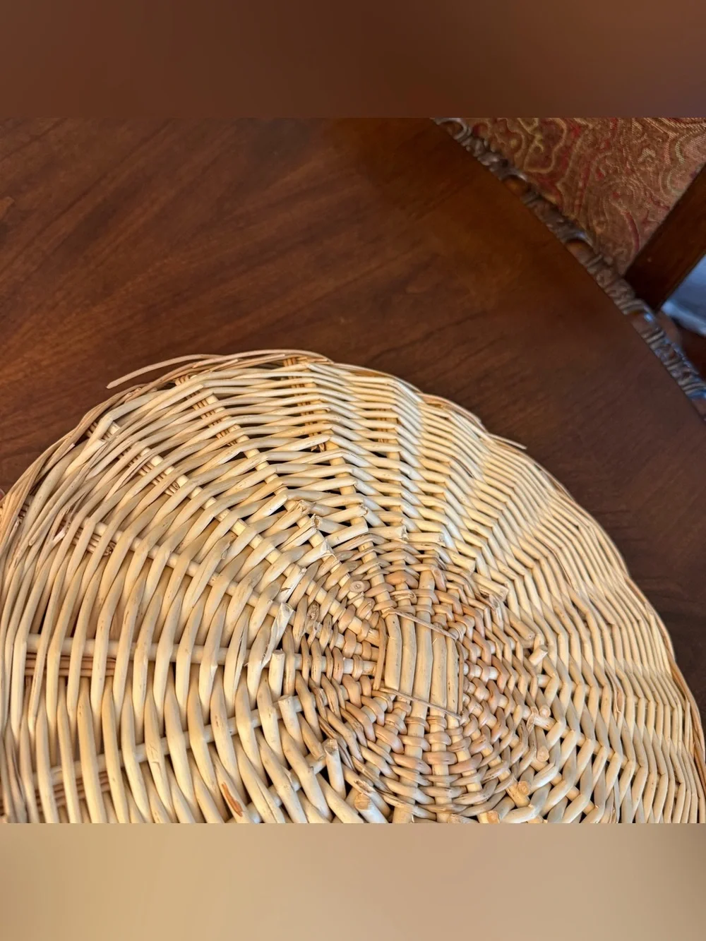 Vintage Woven Round Serving Basket Tray / Rattan Charger - Natural Tan